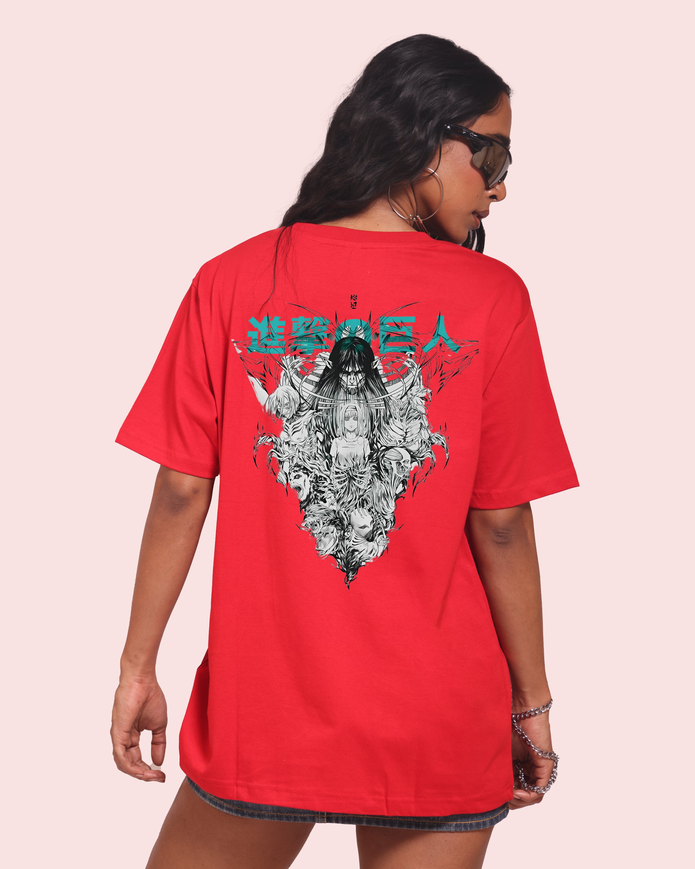 Attack on Titan – Attack on Titan - Manga Style – Oversized Women
